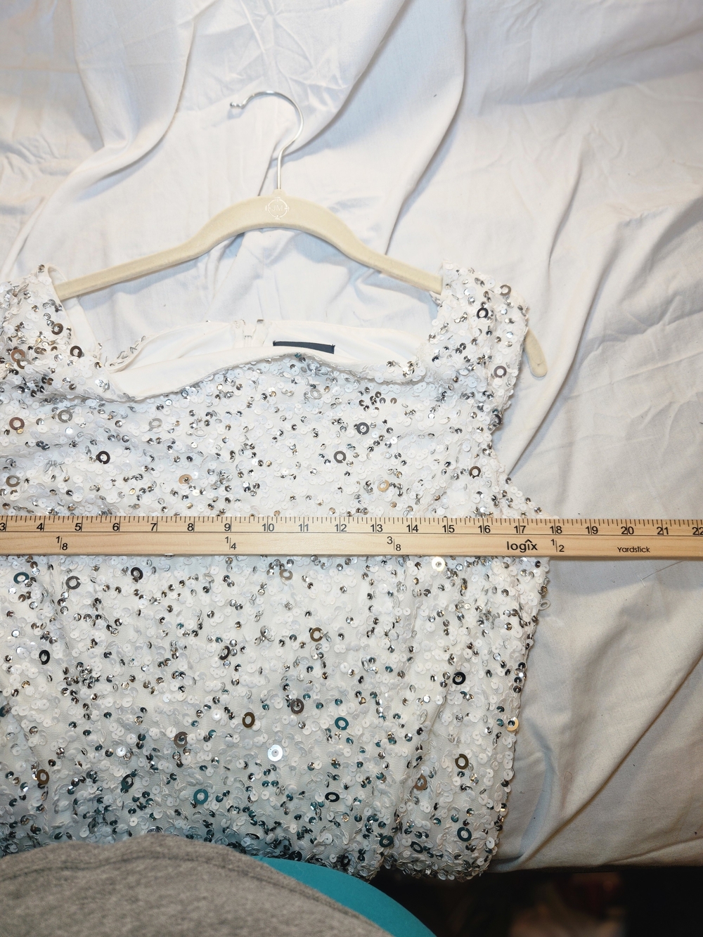Adrianna Papell Silver-Embellished White Strapless Sequin Dress 14 - Picture 4 of 8